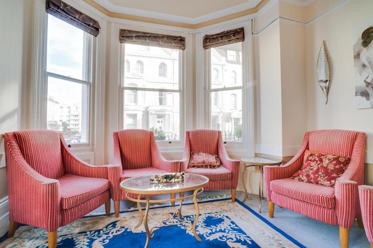 Oyo The Palm Court Hotel Eastbourne Eksteriør bilde