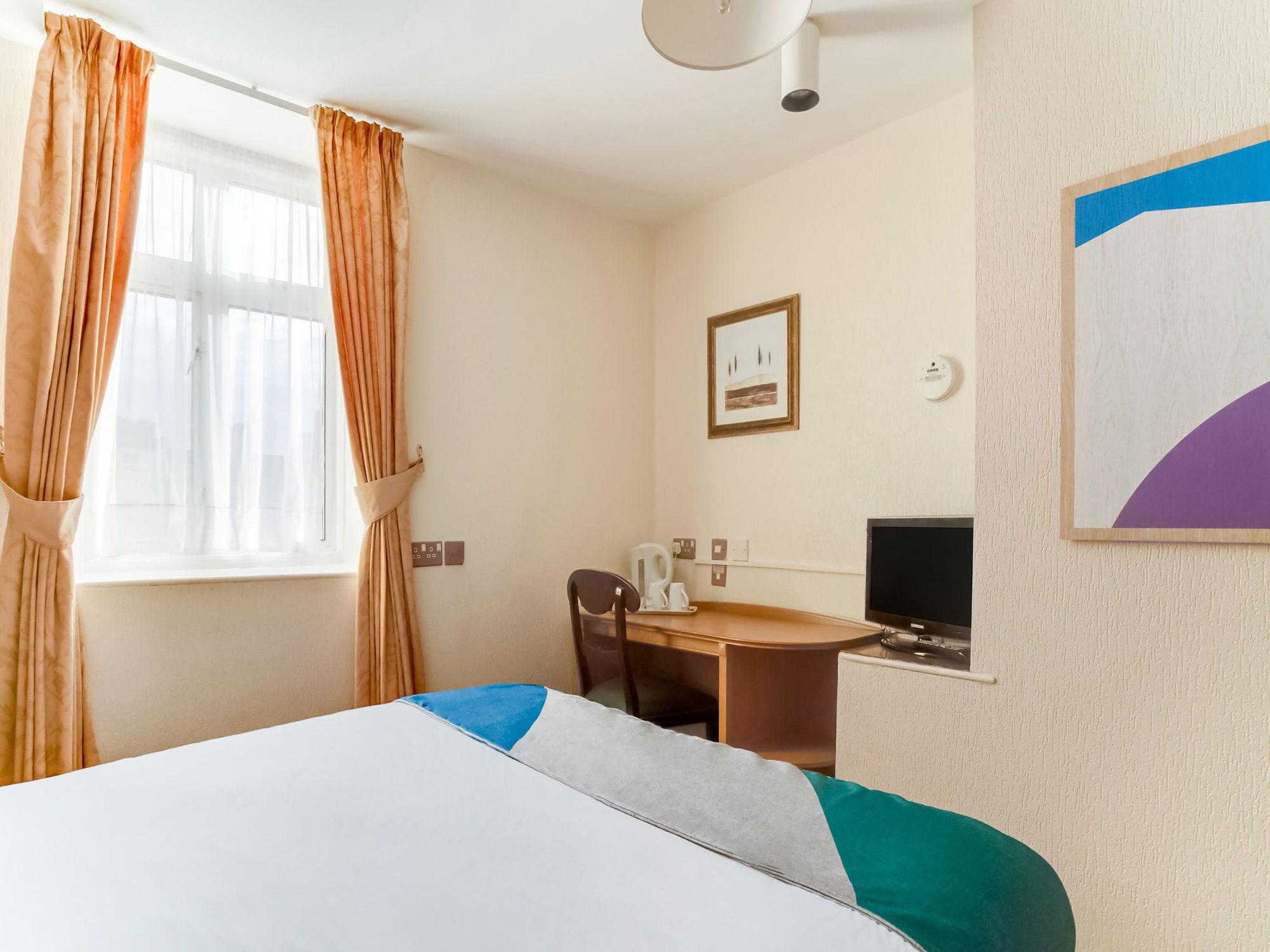 Oyo The Palm Court Hotel Eastbourne Eksteriør bilde