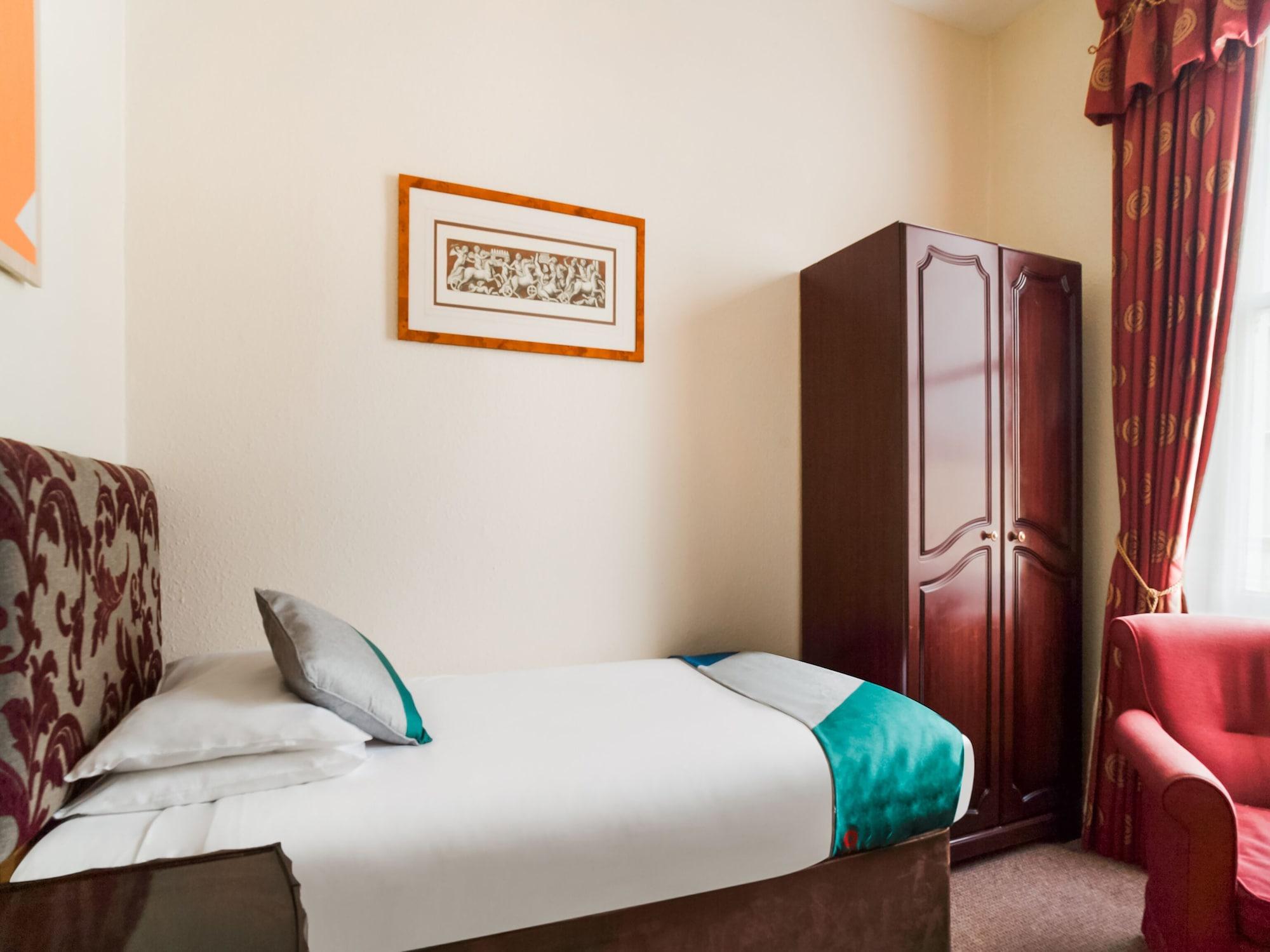 Oyo The Palm Court Hotel Eastbourne Eksteriør bilde