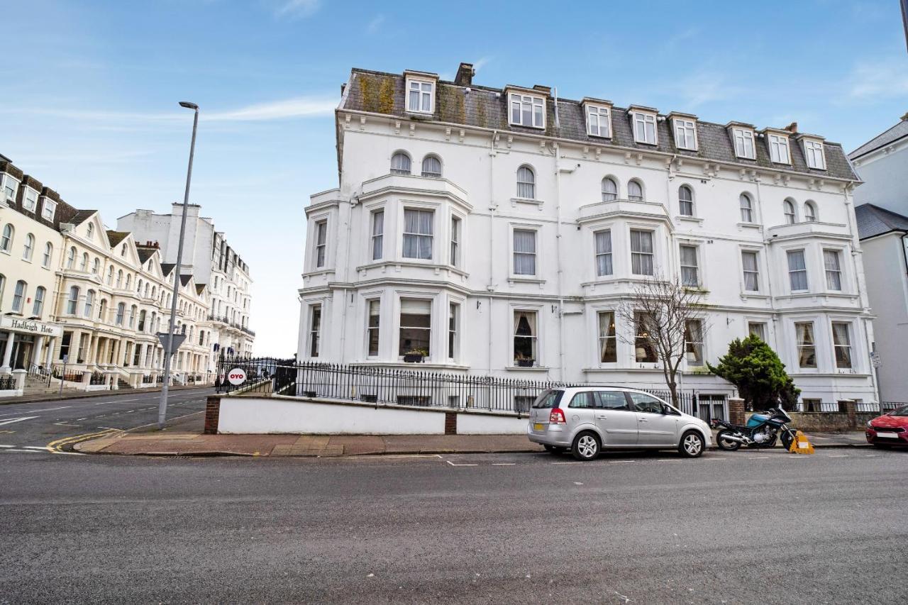 Oyo The Palm Court Hotel Eastbourne Eksteriør bilde